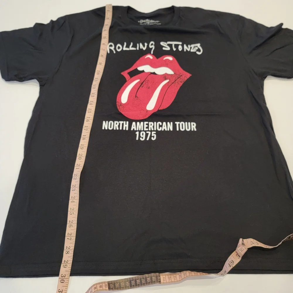 The Rolling Stones Black North American Tour 1975 Graphic Tee T-Shirt XL NEW! - Picture 7 of 8